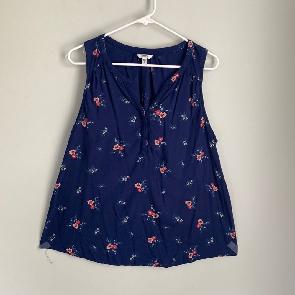 Cute floral summer top